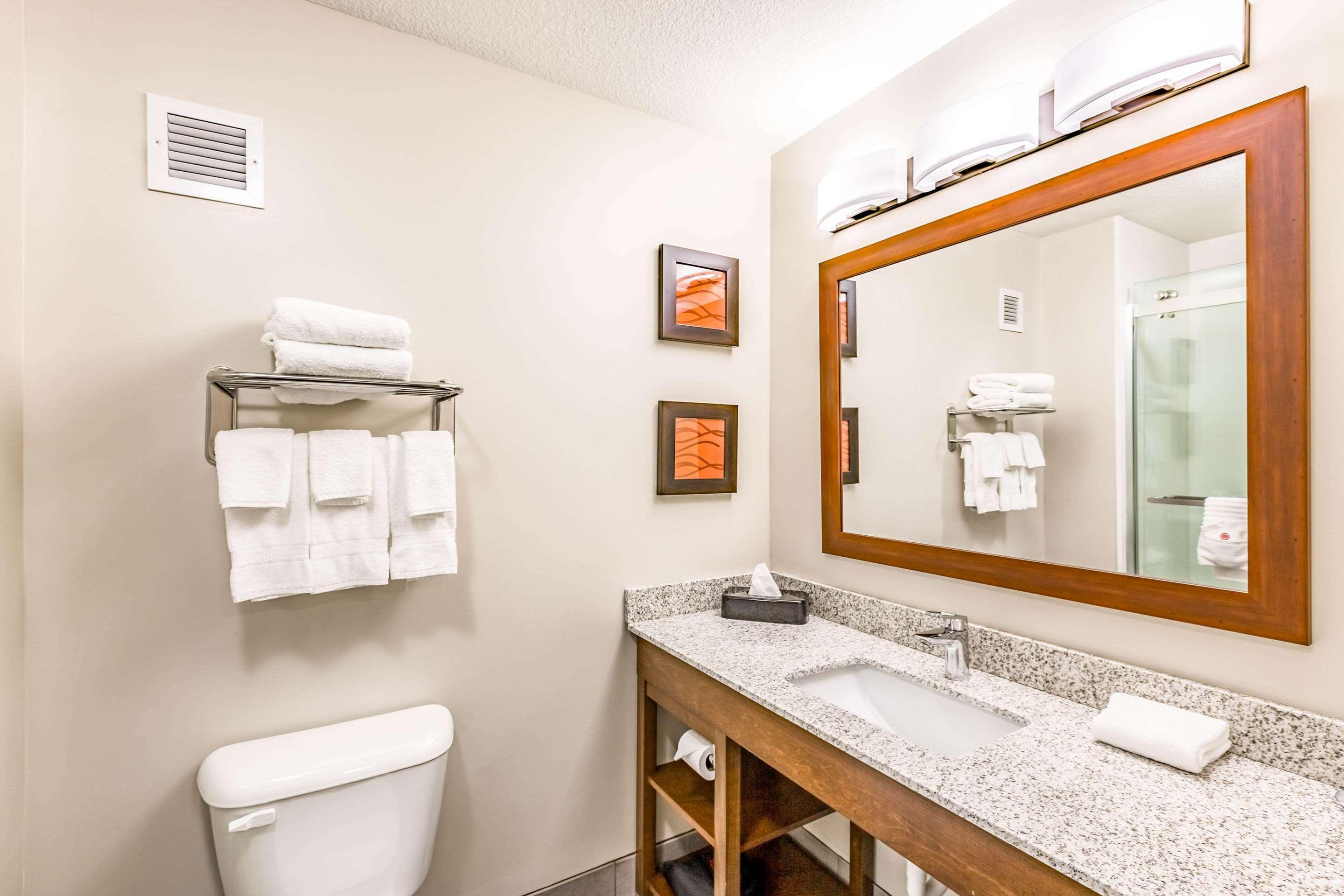Comfort Inn Altoona-Des Moines Eksteriør bilde
